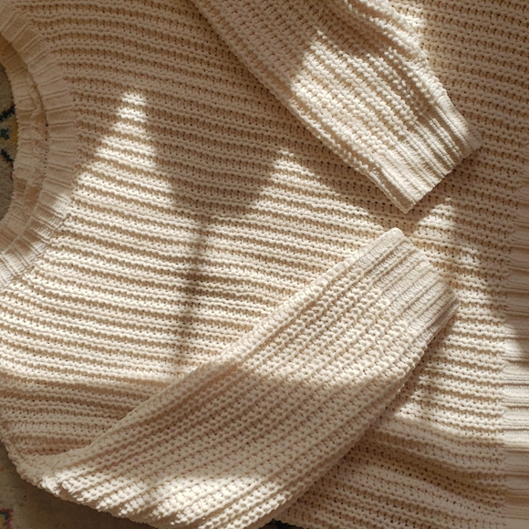 Aerie cream cozy oversized sweater - Picture 2 of 2
